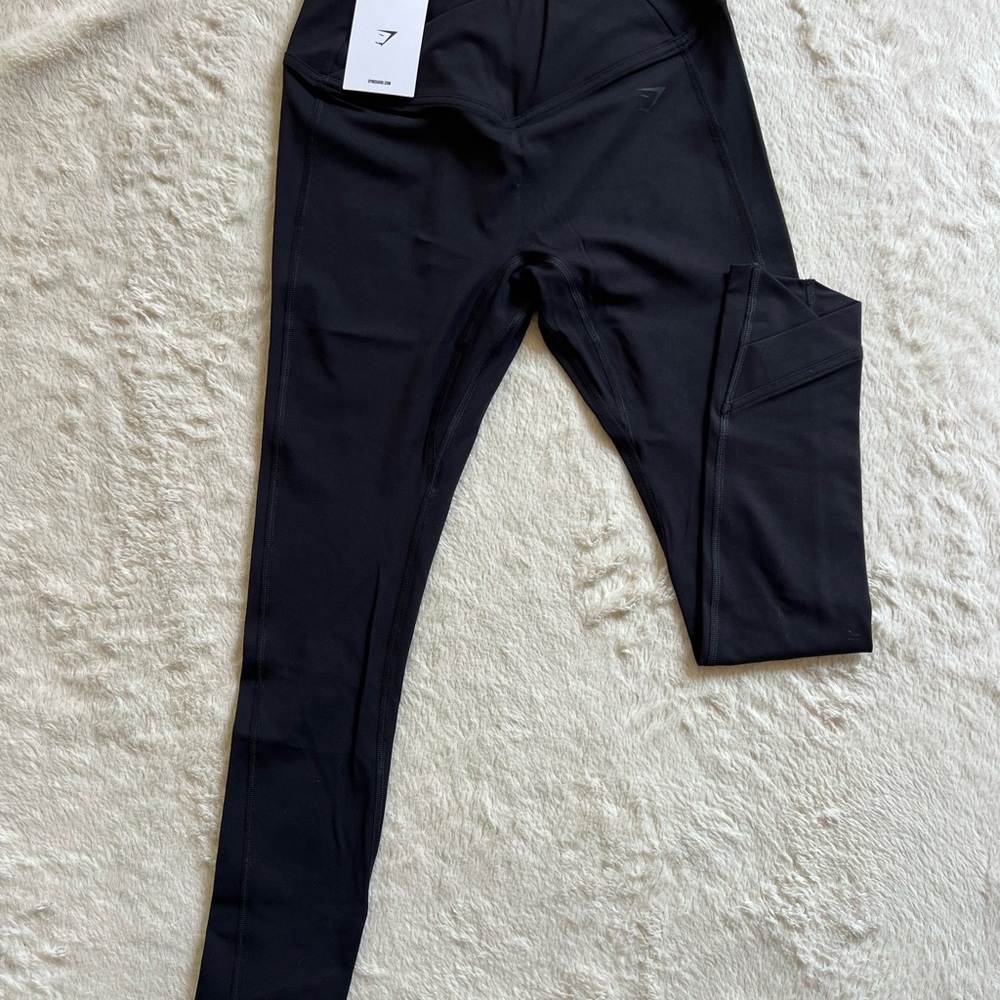 Black Gymshark Crossover Leggings with Ankle Detail